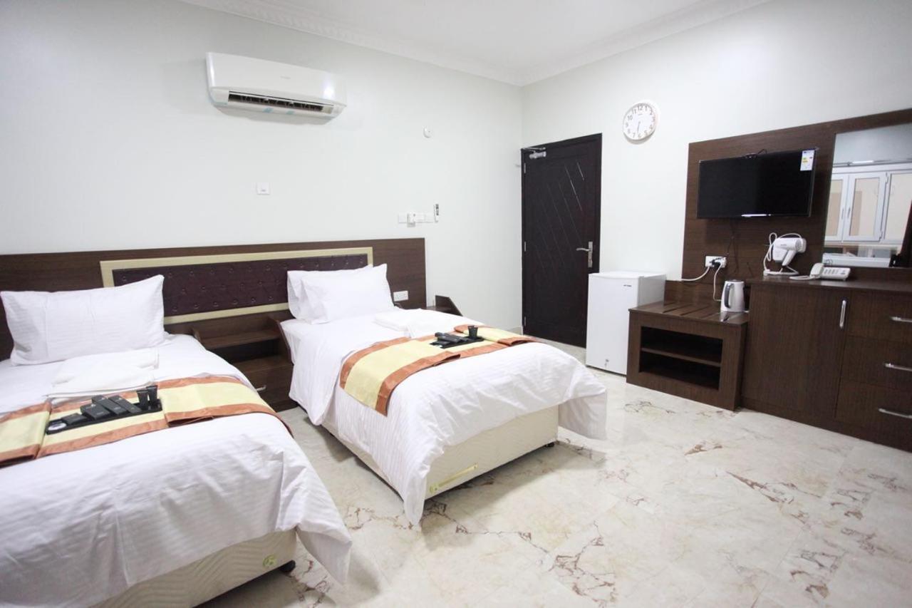 Almanzel Hotel Apartments Mascate Exterior foto